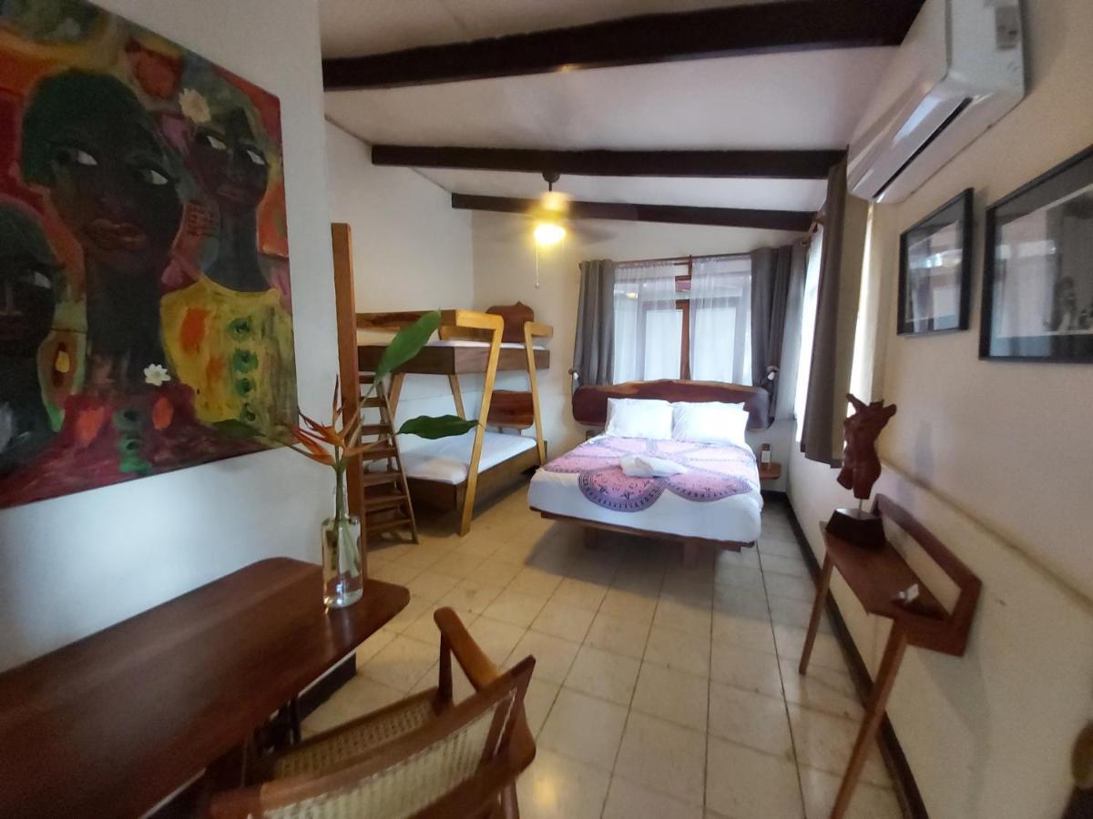 Casa Benjamin Linder Hotel Managua Buitenkant foto