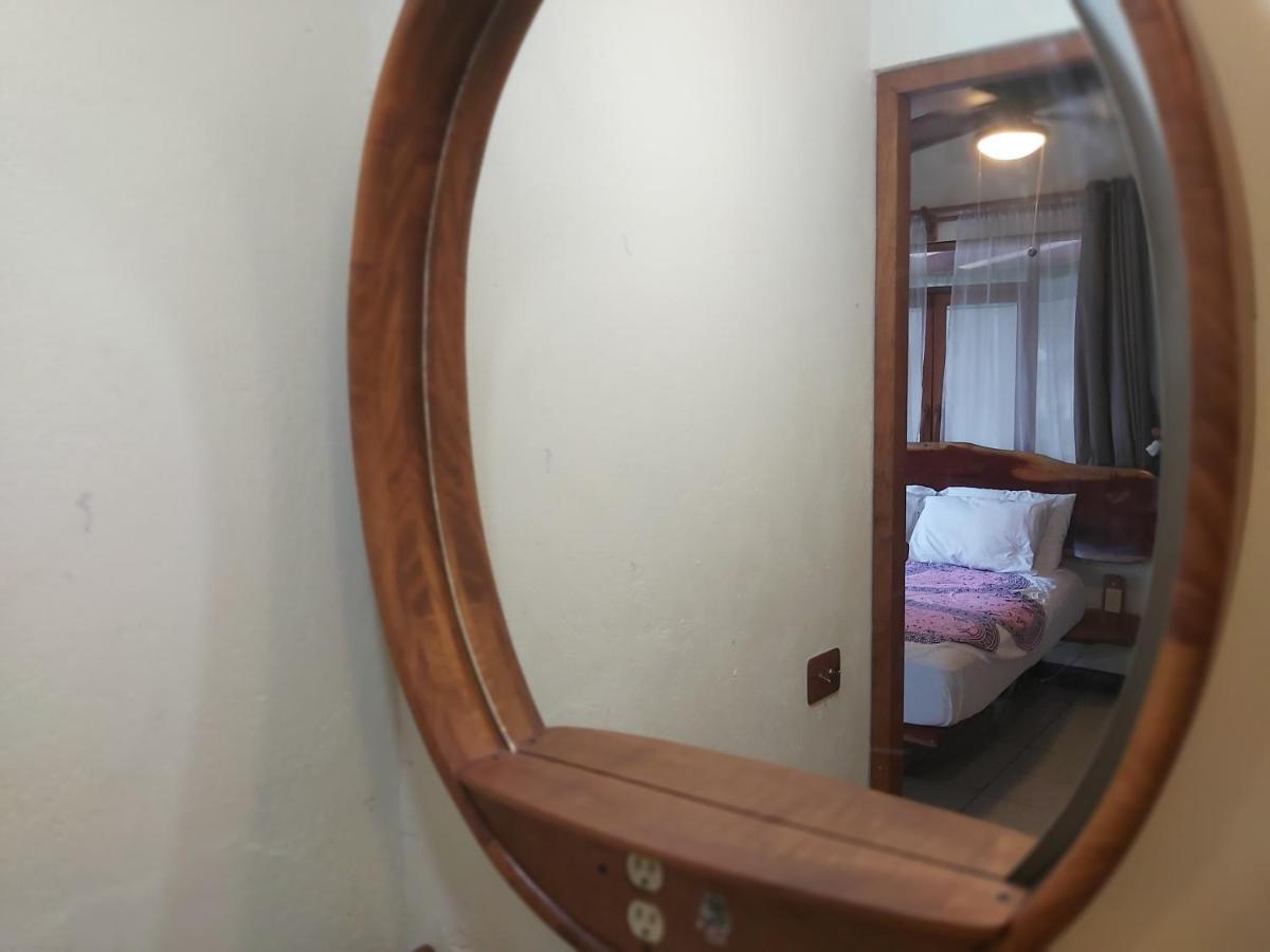 Casa Benjamin Linder Hotel Managua Buitenkant foto